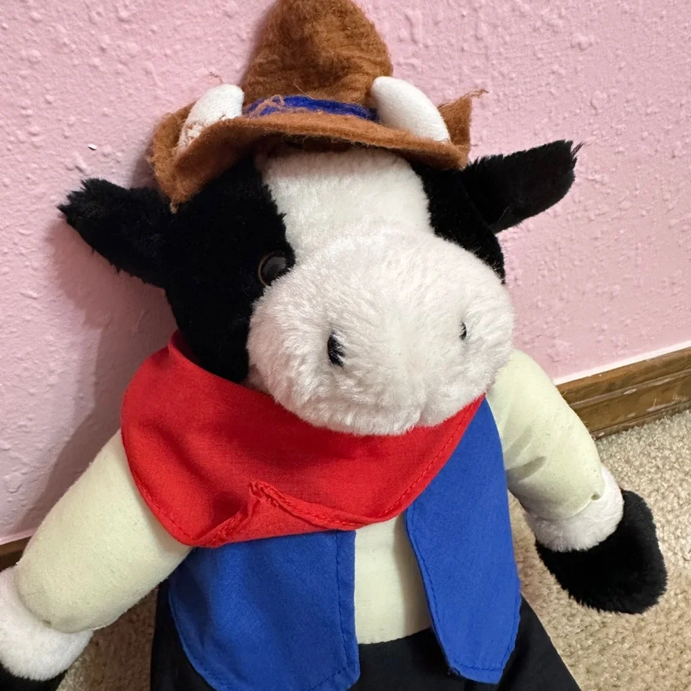 Vintage 1995 Sugar Loaf Holstein Cow Plush 14” Cowboy Western Clothing Puffy